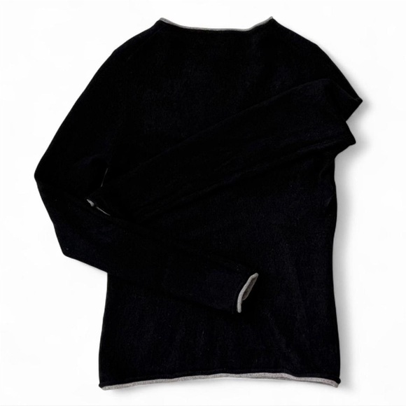 Grace 100% Cashmere Women Sweater Black V Neck Grey Trim Sz M Wardrobe Staple - Picture 3 of 5